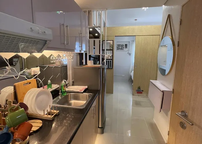Grass Residences Charming Staycation Apartamento *
