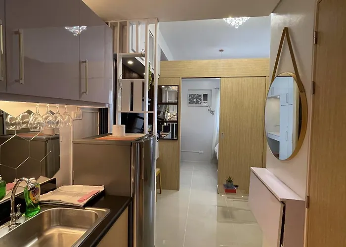 Grass Residences Charming Staycation *