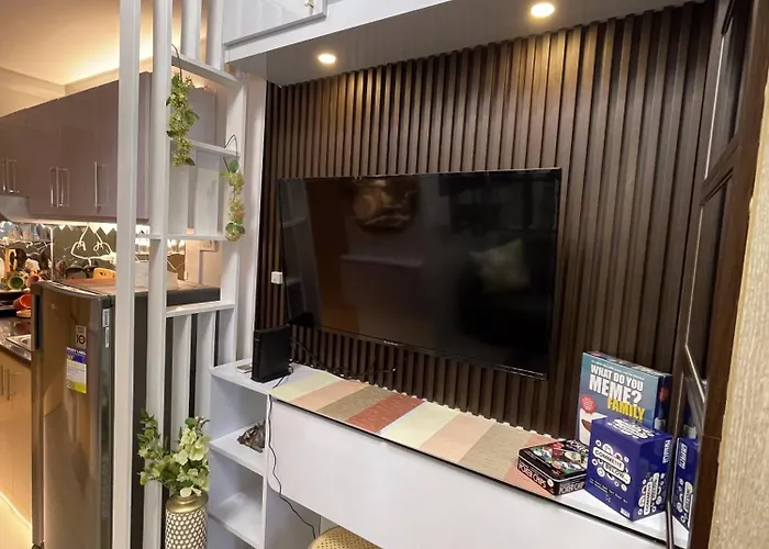 Grass Residences Charming Staycation